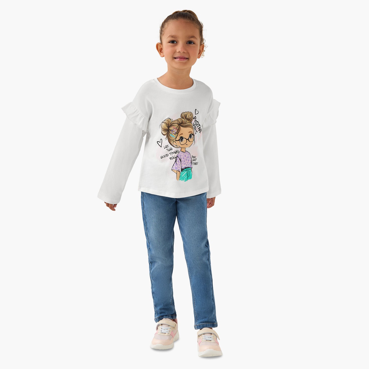 Juniors Crew Neck Long Sleeve T-shirt with Graphic Print