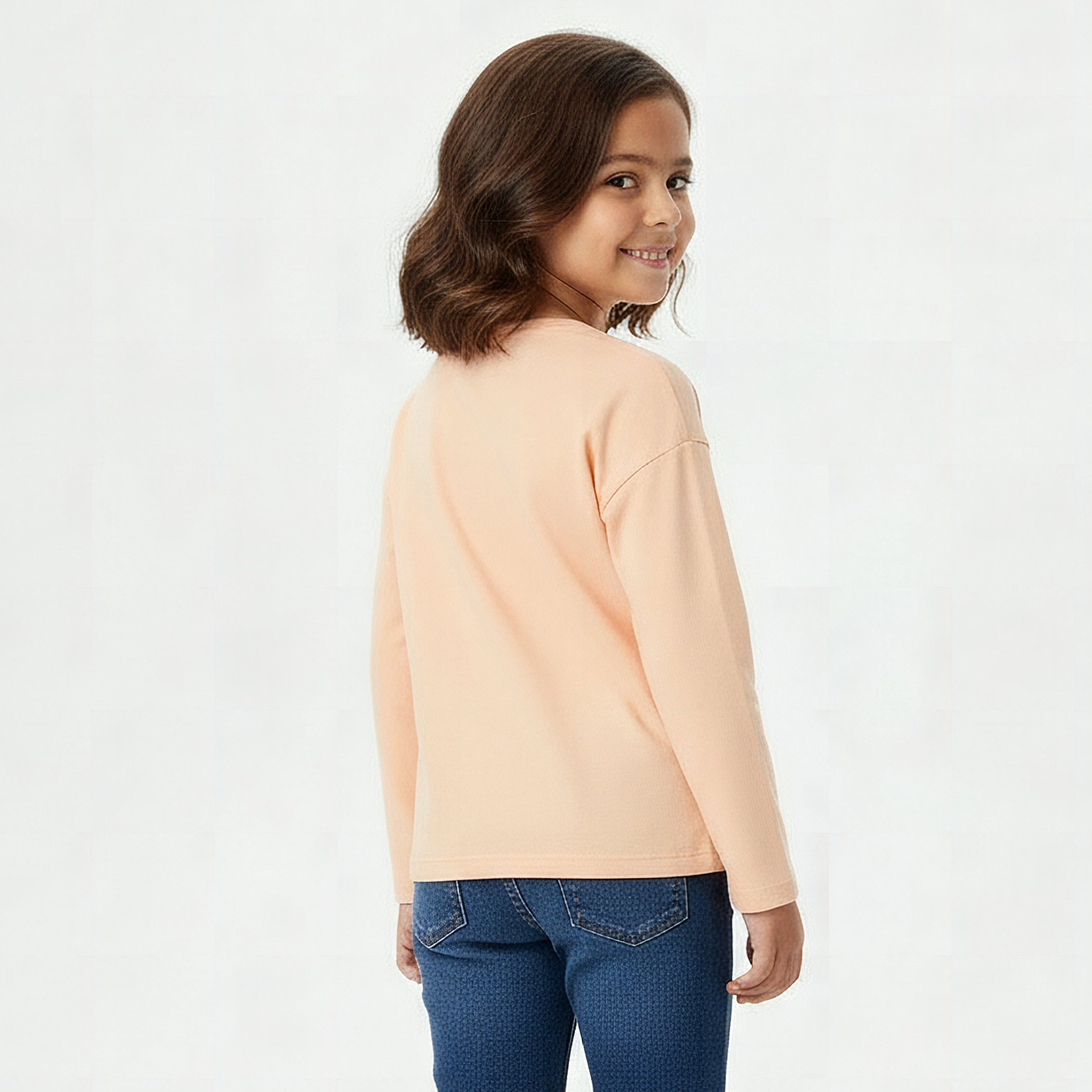 Juniors Crew Neck Long Sleeves T-shirt with Cat Print