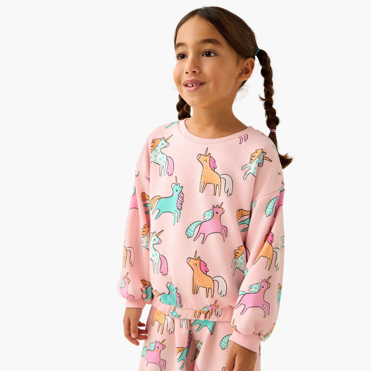 Juniors Unicorn Print Sweatshirt with Long Sleeves