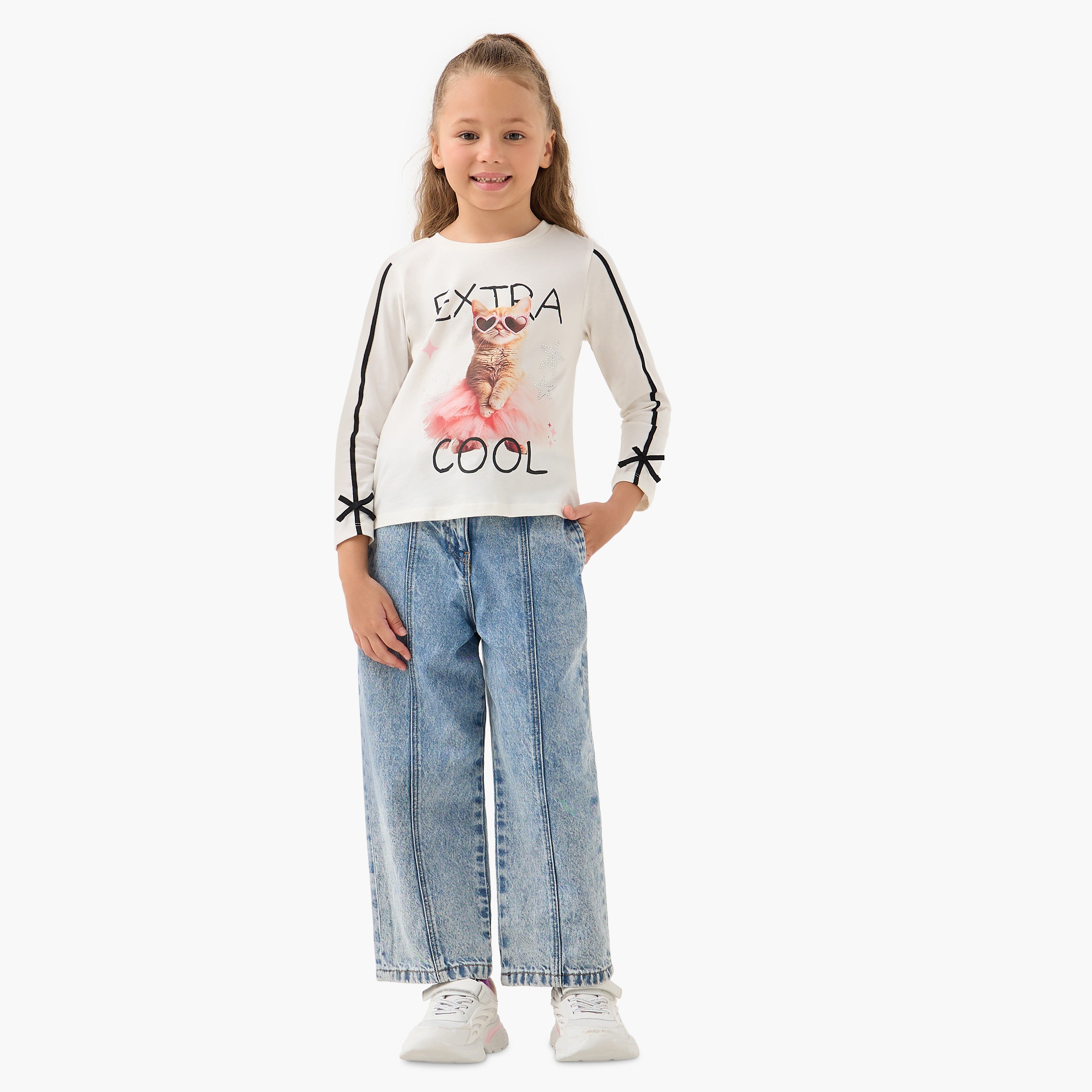 Juniors Cat Print Top with Bow Accents