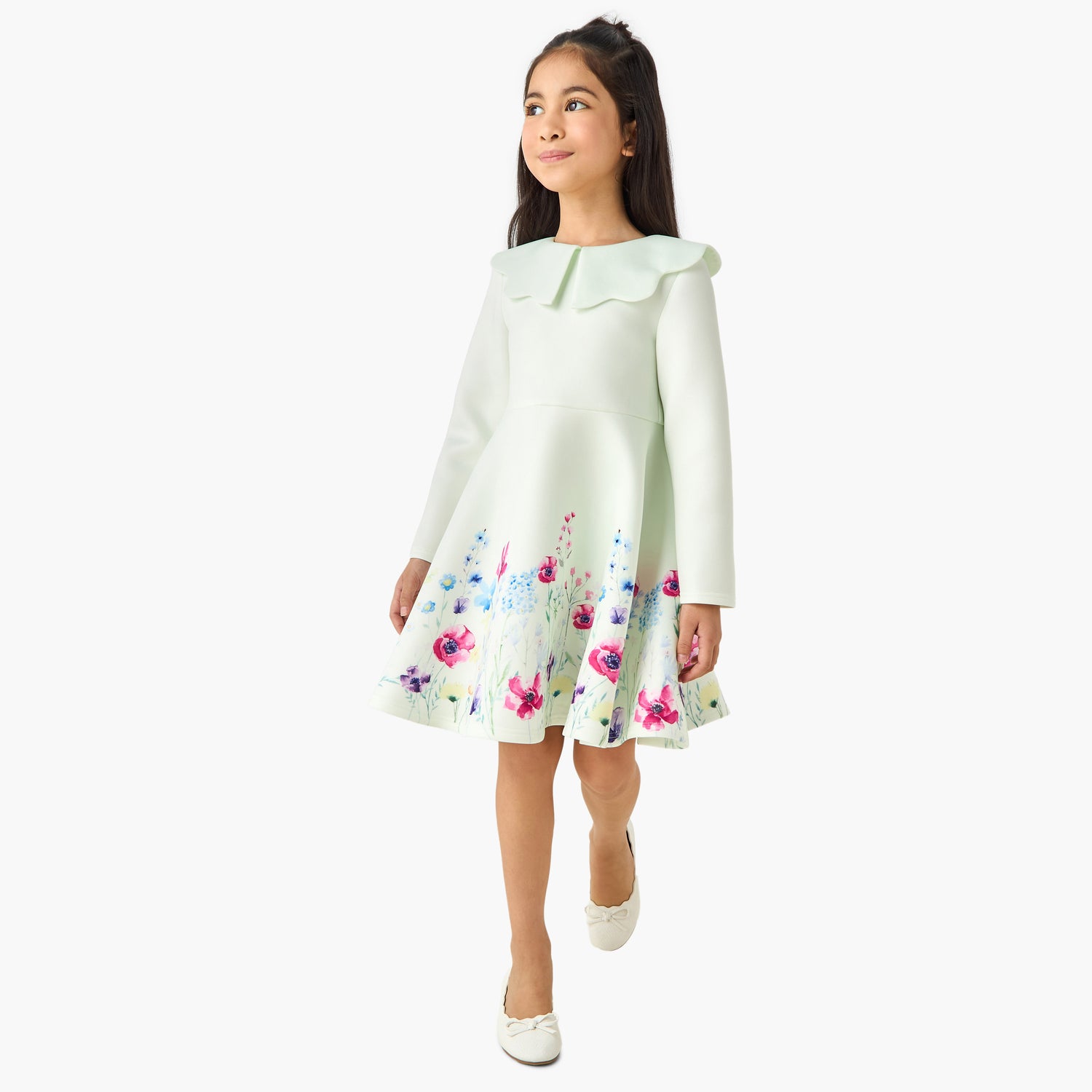 Juniors Round Neck Long Sleeves Knee Length Dress with Floral Print
