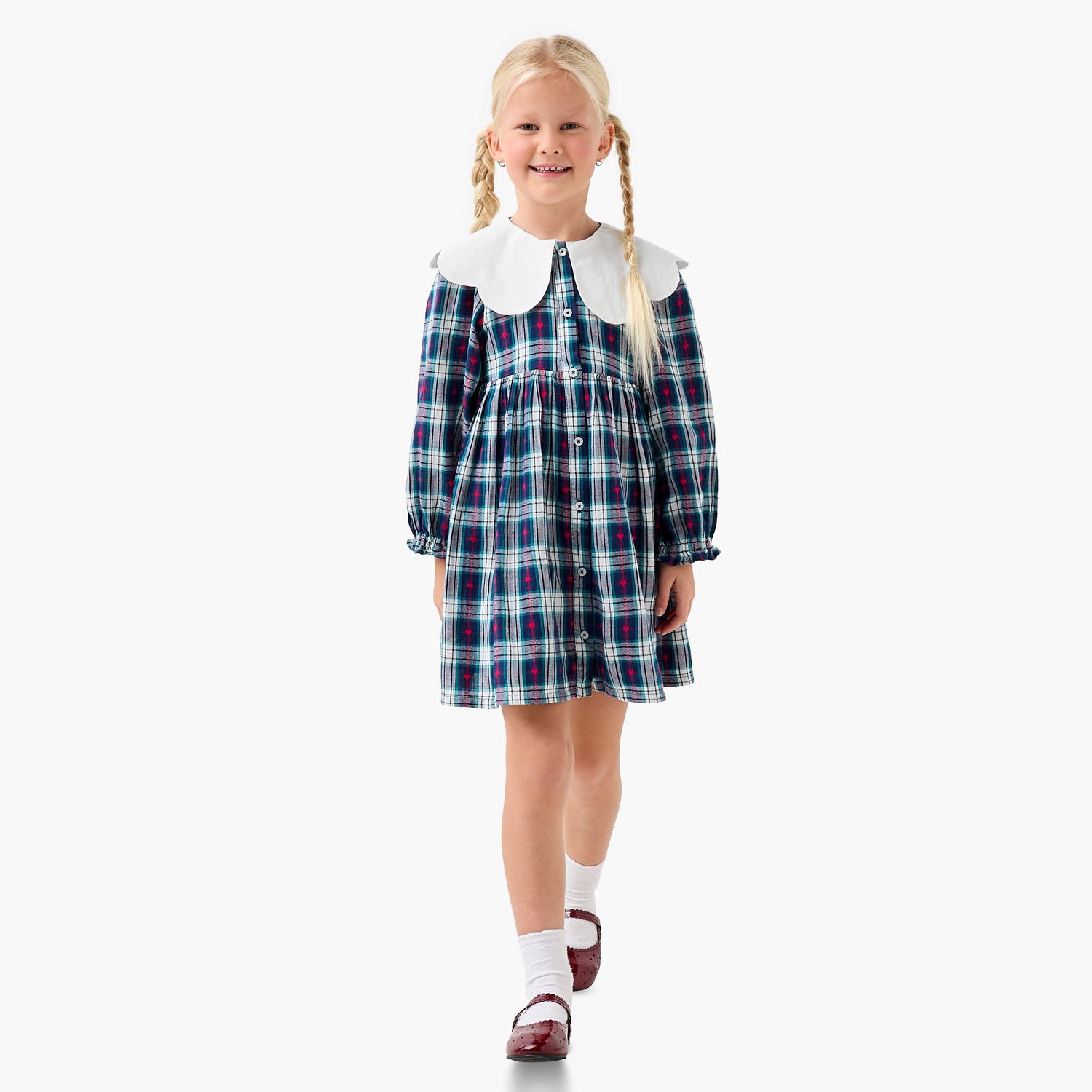 Juniors Peter Pan Collar Long Sleeves Knee Length Dress with Heart Print