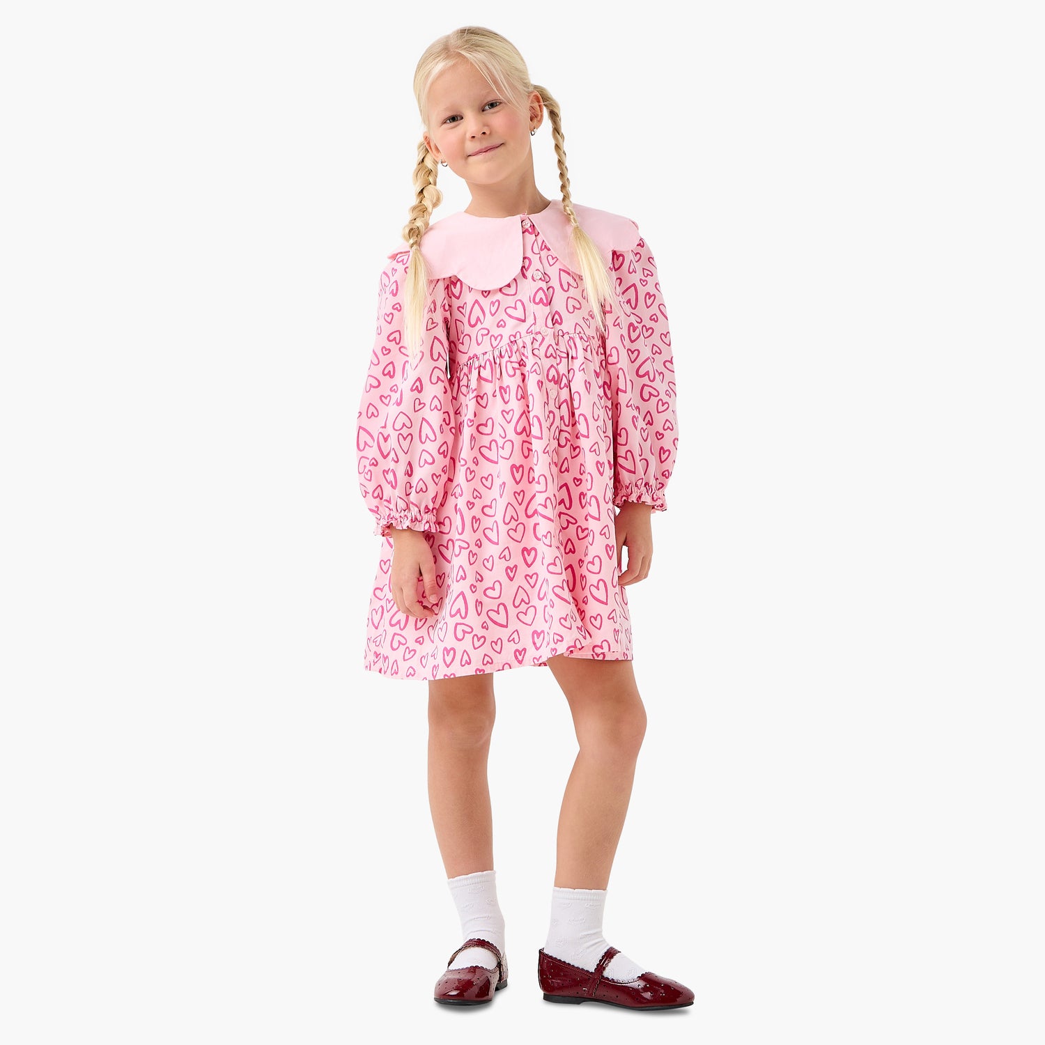 Juniors Peter Pan Collar Long Sleeves Knee Length Dress with Heart Print