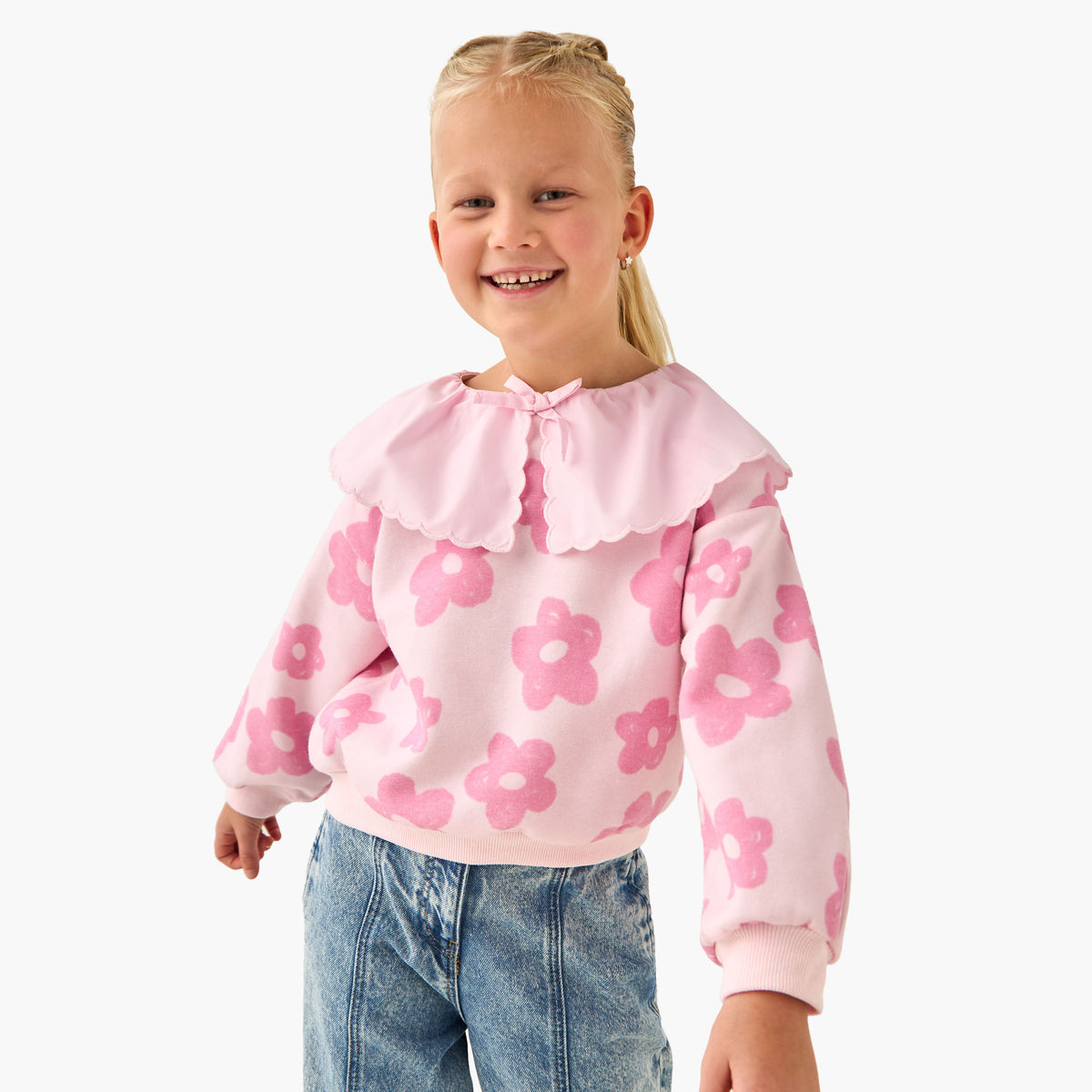 Juniors Girls Peter Pan Collar Sweatshirt with Floral Print - Long Sleeves