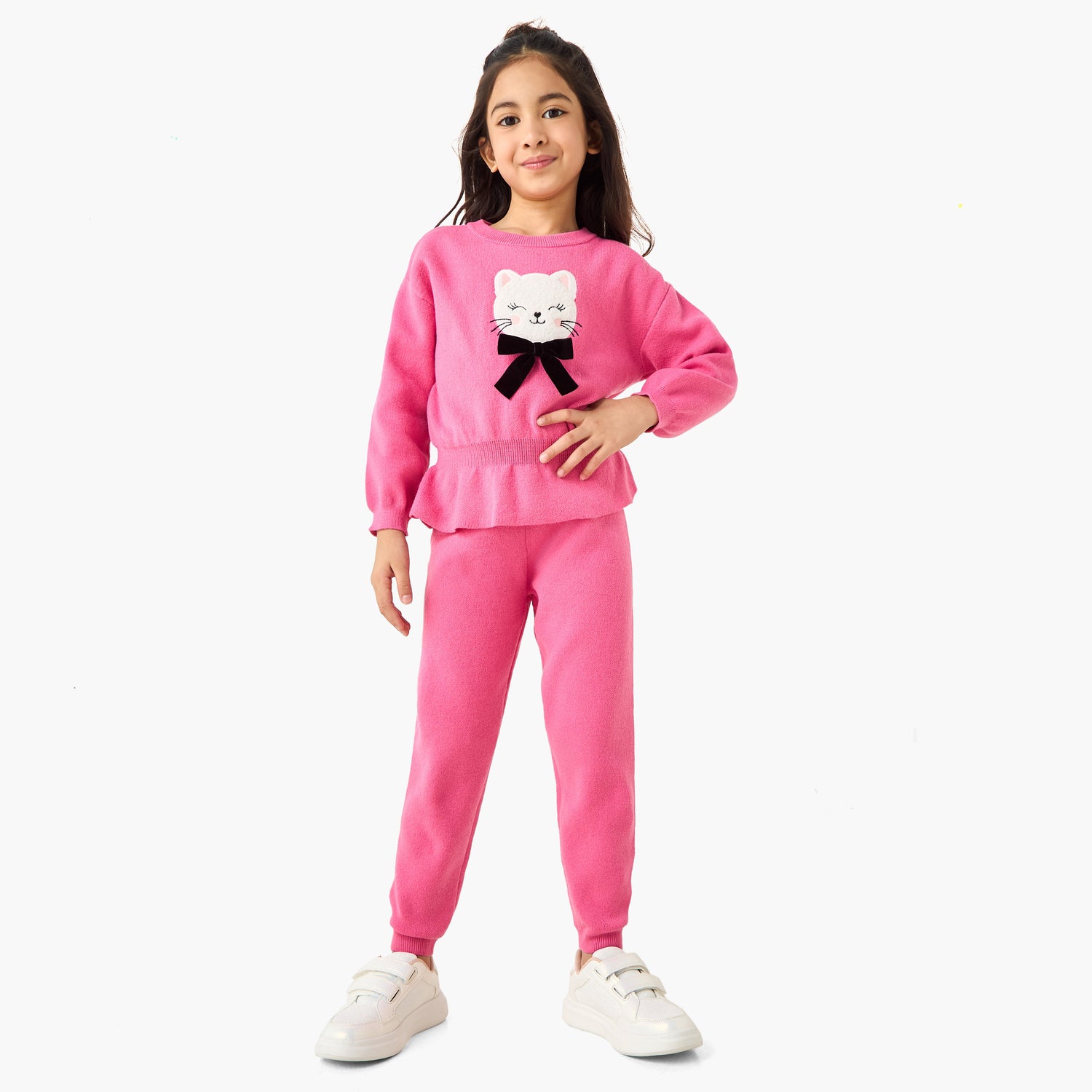 Juniors Girls Pullover and Joggers Set with Applique - Polyester Blend - Long Sleeves - Crew Neck - Pink / 2-3 yrs