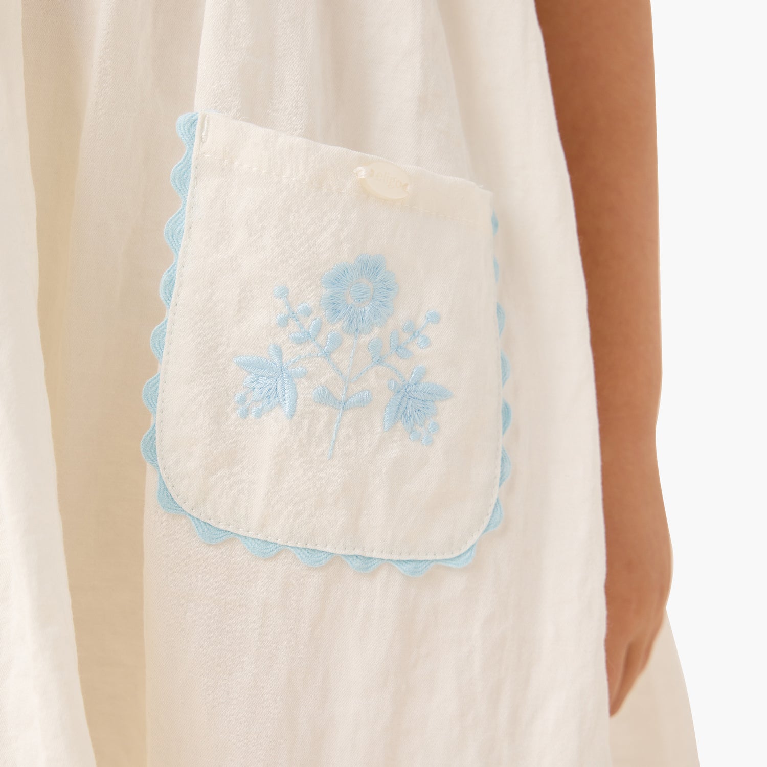 Eligo Embroidered Round Neck Dress with Pockets and Short Sleeves