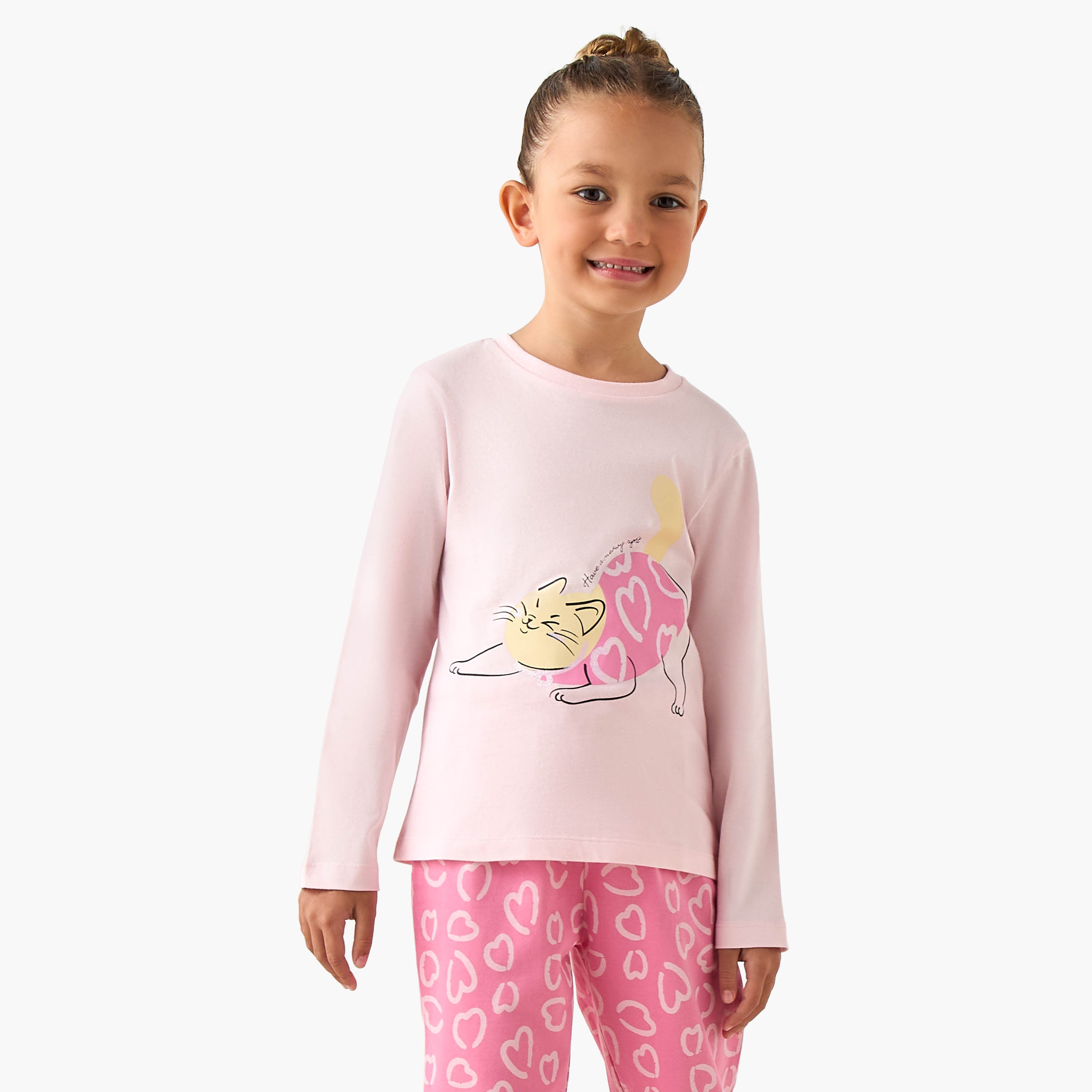 Juniors Cotton Crew Neck Long Sleeves Pyjama Set with Heart Cat Print