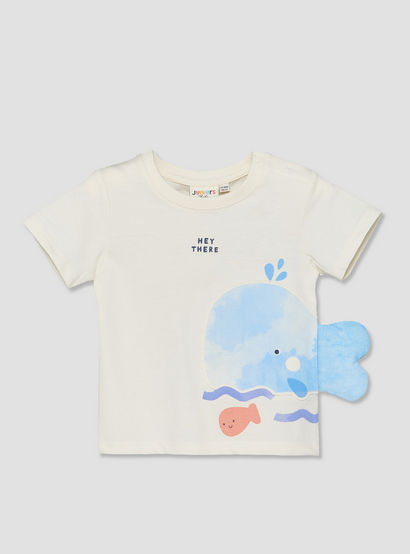 Set of 3 Juniors Crew Neck Short Sleeves T-shirt and Shorts Set with Applique Detail-baby-boys-clothing-setsandcoords-image-3