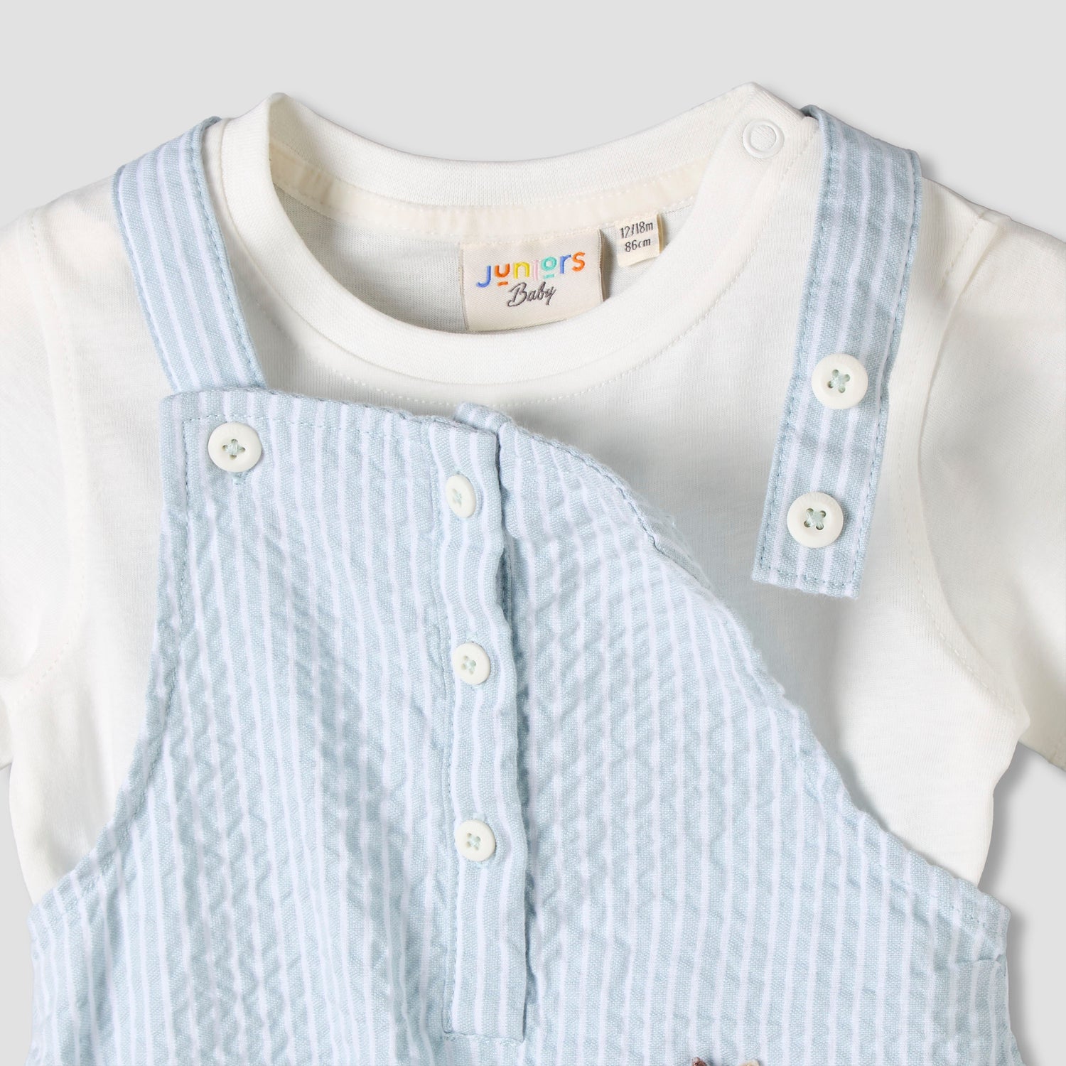 Juniors Round Neck Short Sleeve T-shirt and Dungaree Set with Cap
