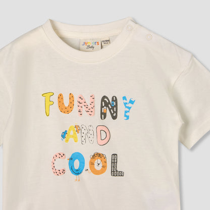 Juniors Crew Neck Short Sleeves T-shirt and Shorts Set with Graphic Print