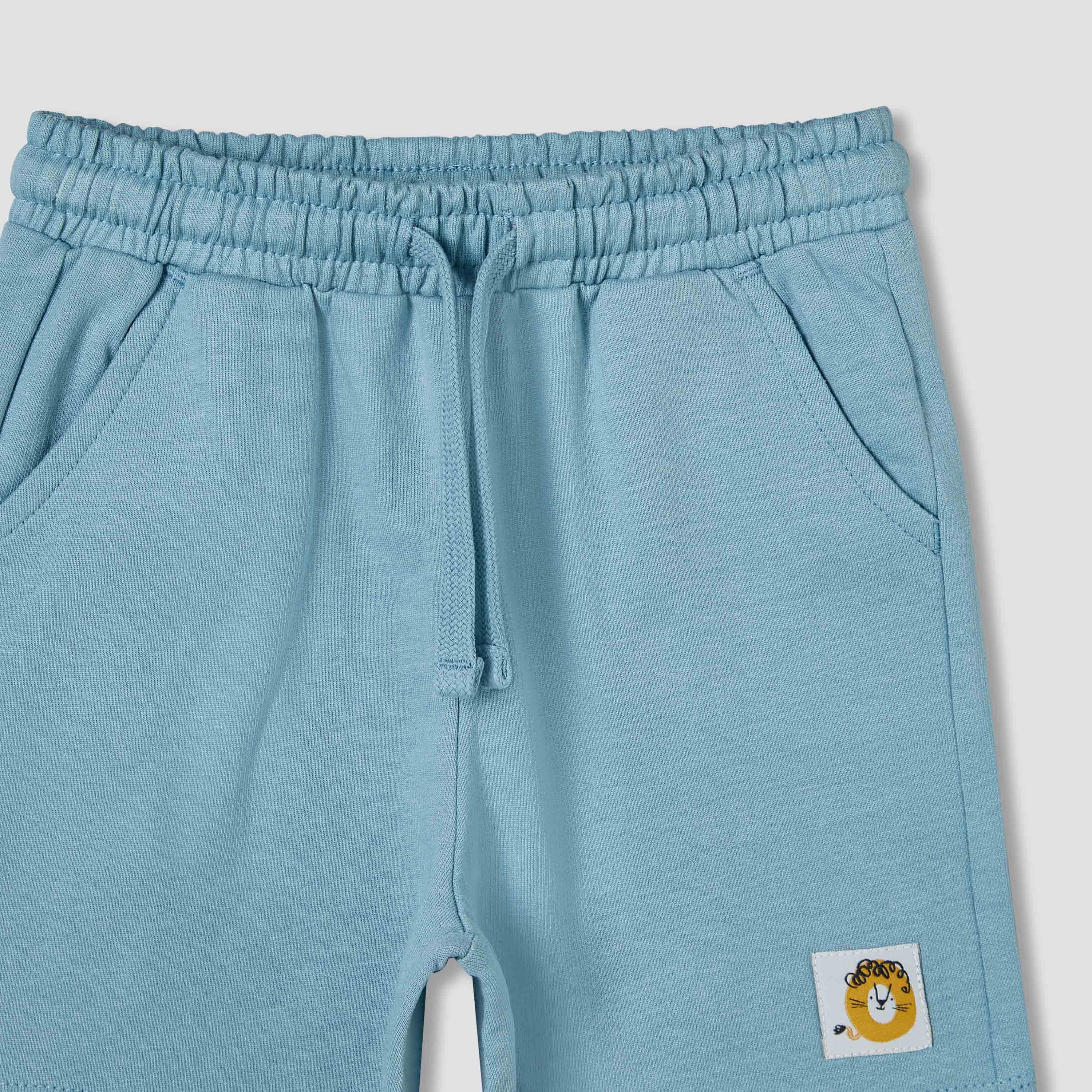 Juniors Crew Neck Short Sleeves T-shirt and Shorts Set with Graphic Print
