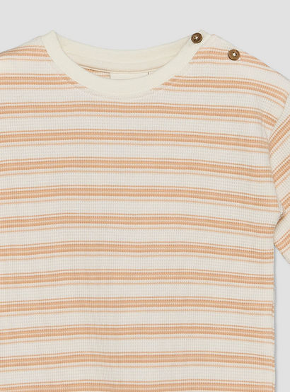 Juniors Crew Neck Short Sleeves T-shirt and Shorts Set with Stripes-baby-boys-clothing-setsandcoords-image-5