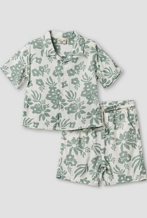 Juniors Collared Neck Short Sleeve Shirt and Shorts Set with Drawstring Closure