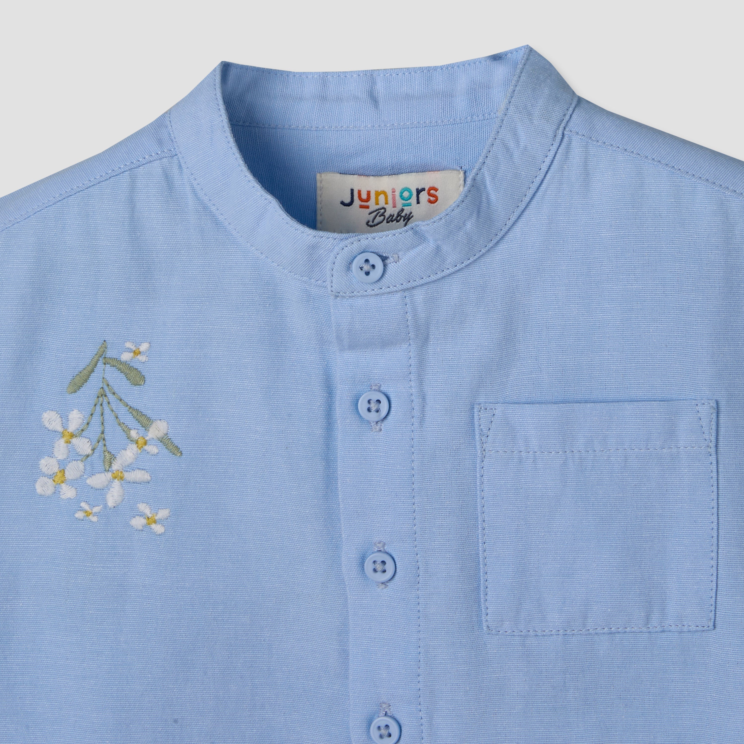 Juniors Short Sleeves Shirt with Embroidery
