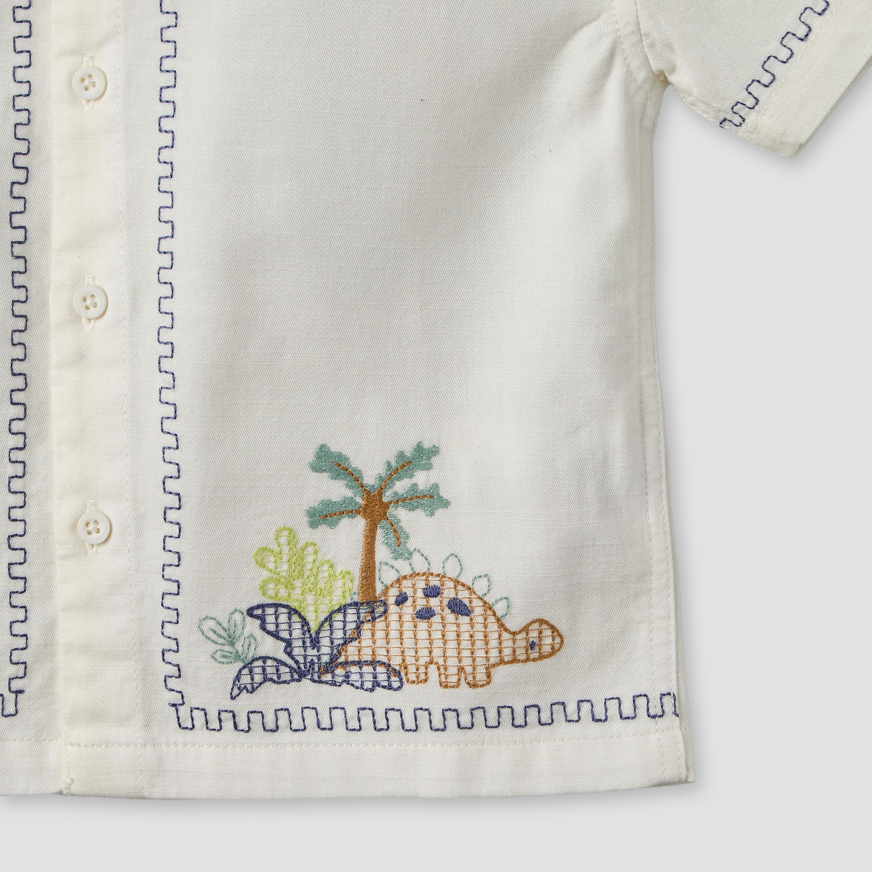 Juniors Collared Short Sleeves Shirt and Shorts Set with Embroidery