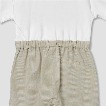 Juniors Henley Neck Short Sleeves Romper with Star Embroidered