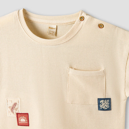 Giggles Crew Neck Short Sleeves T-shirt with Pocket