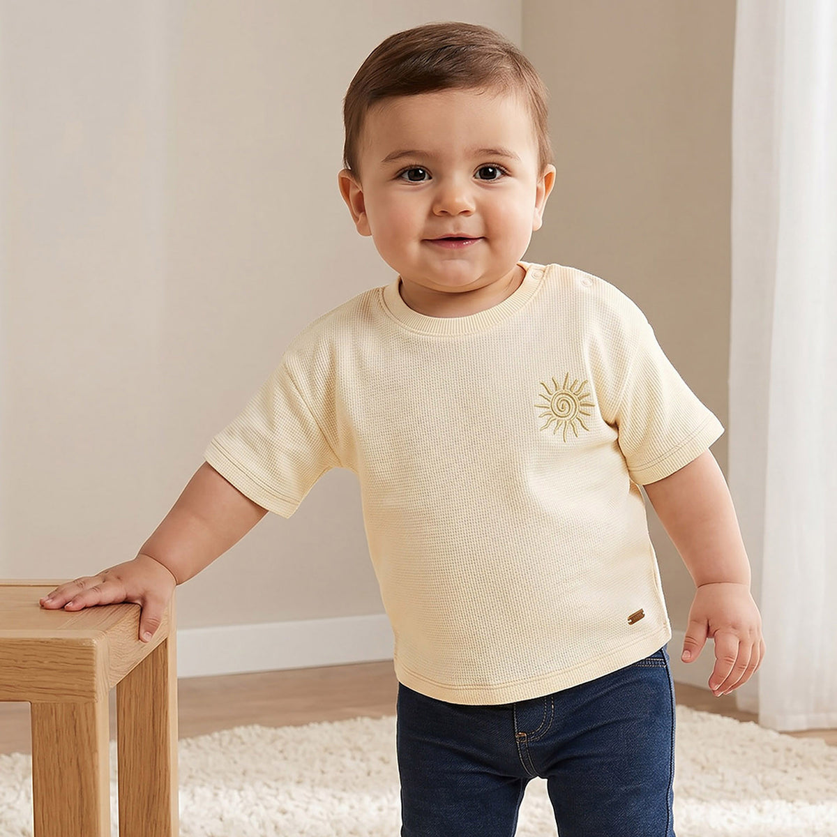 Giggles Crew Neck Short Sleeves T-shirt with Marine Print