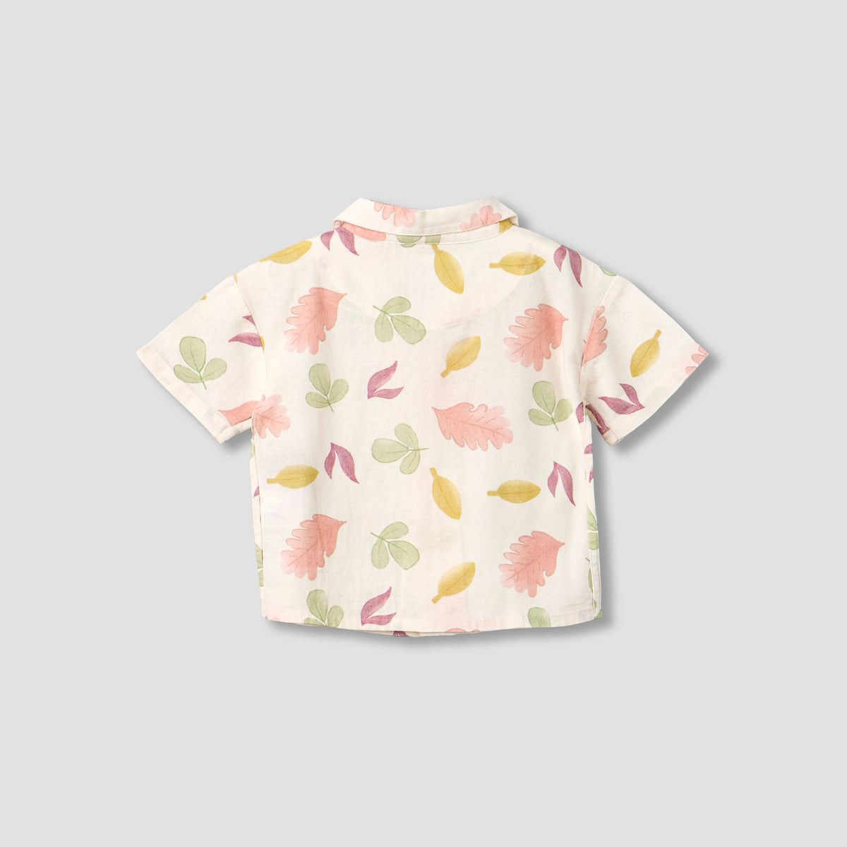 Giggles Short Sleeve Shirt with Leaf Print