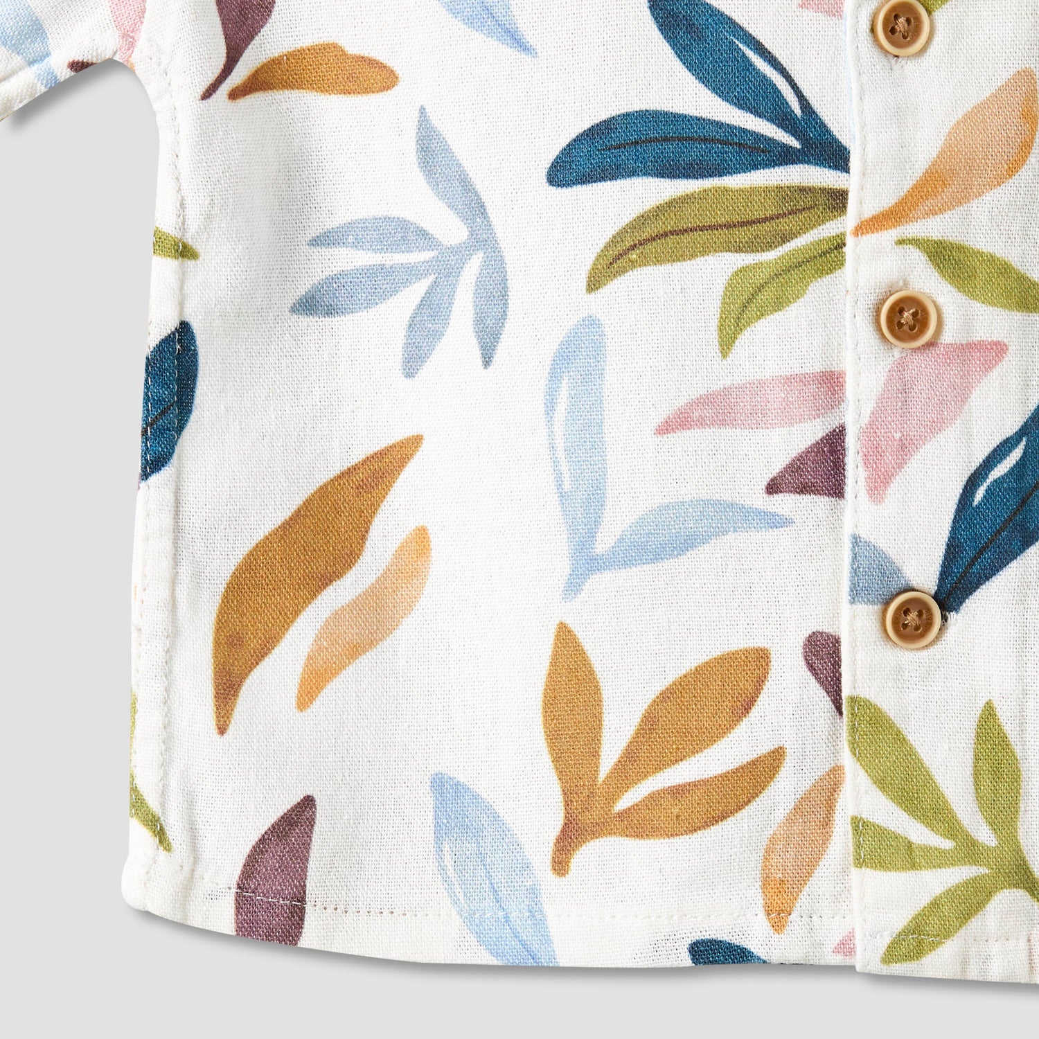 Giggles Short Sleeve Shirt with Leaf Print