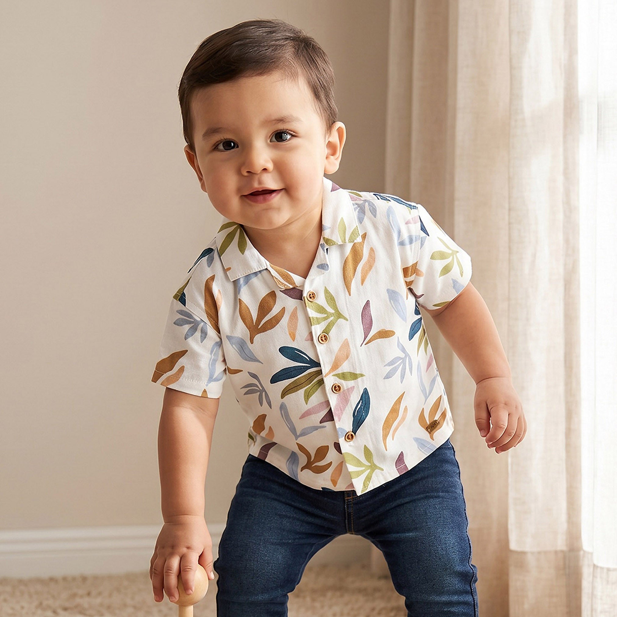 Giggles Short Sleeve Shirt with Leaf Print
