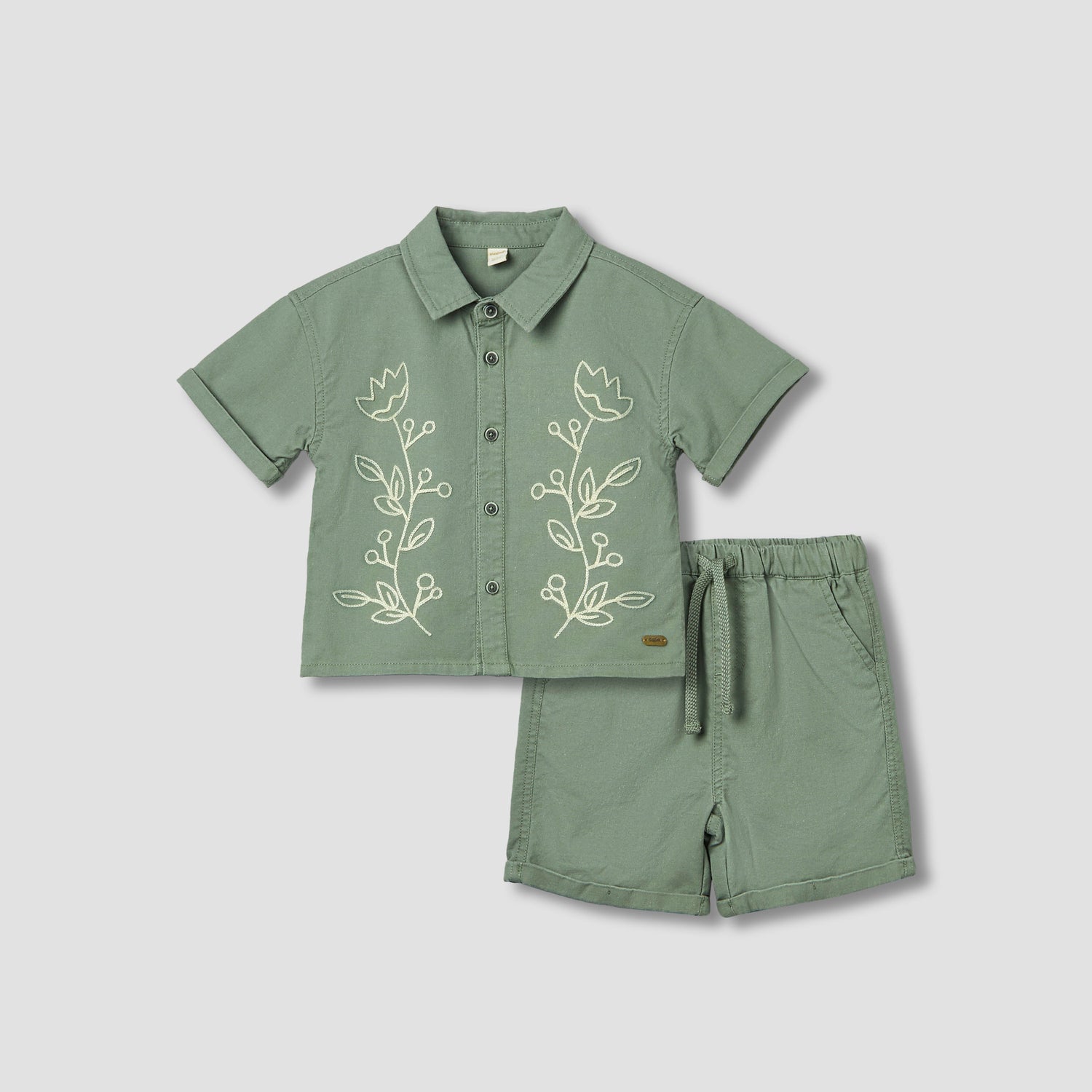 Giggles Collared Short Sleeves Shirt and Shorts Set with Floral Embroidery