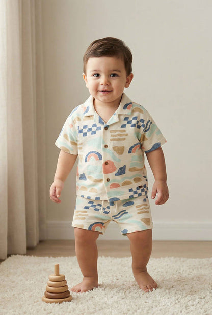 Giggles Collared Short Sleeves Shirt and Shorts Set with Abstract Print
