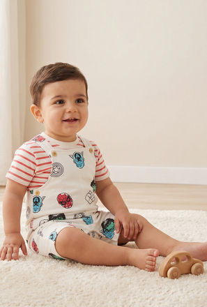 Crew Neck Short Sleeves T-shirt and Dungaree Set with Avengers Print