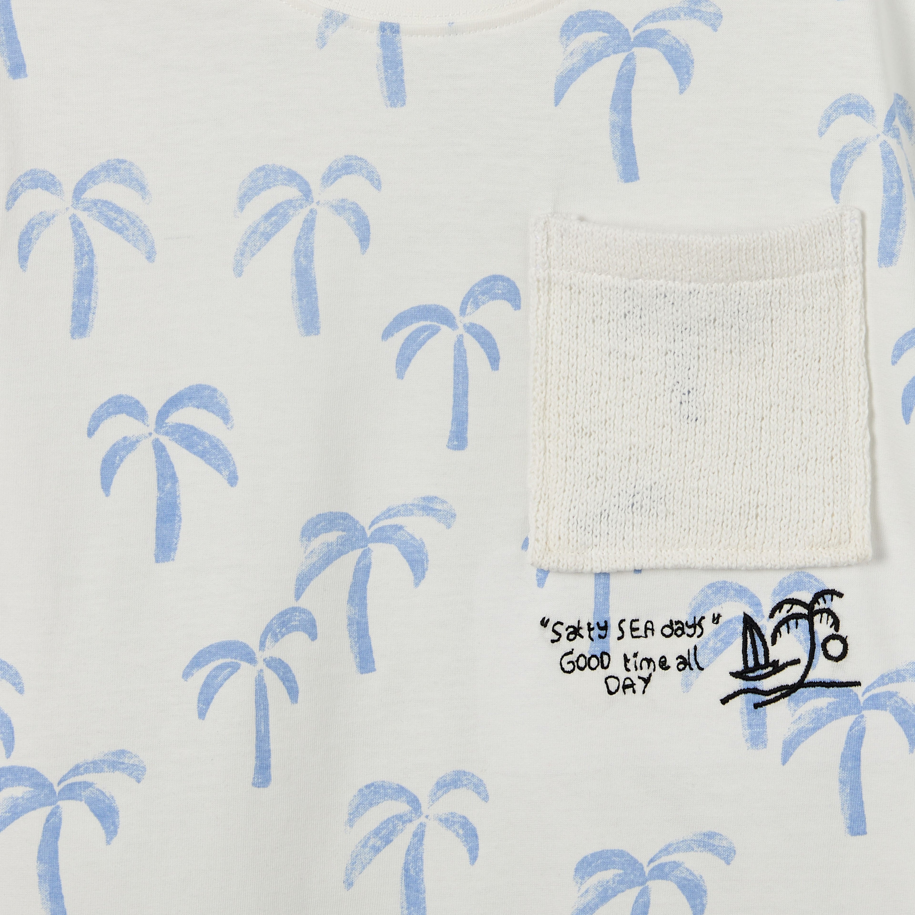 Juniors Crew Neck Short Sleeves T-shirt with Palm Tree Print