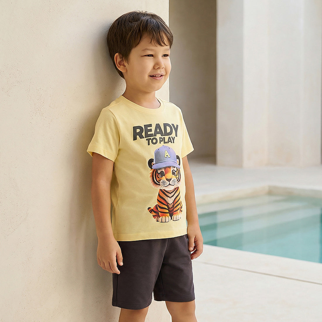 Juniors Crew Neck Short Sleeves T-shirt with Tiger Graphic Print
