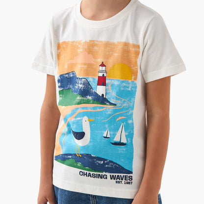 Juniors Crew Neck Short Sleeves T-shirt with Graphic Print