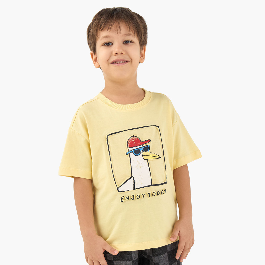 Juniors Crew Neck Short Sleeves T-shirt with Duck Embossed Design - Yellow / 1-2 yrs