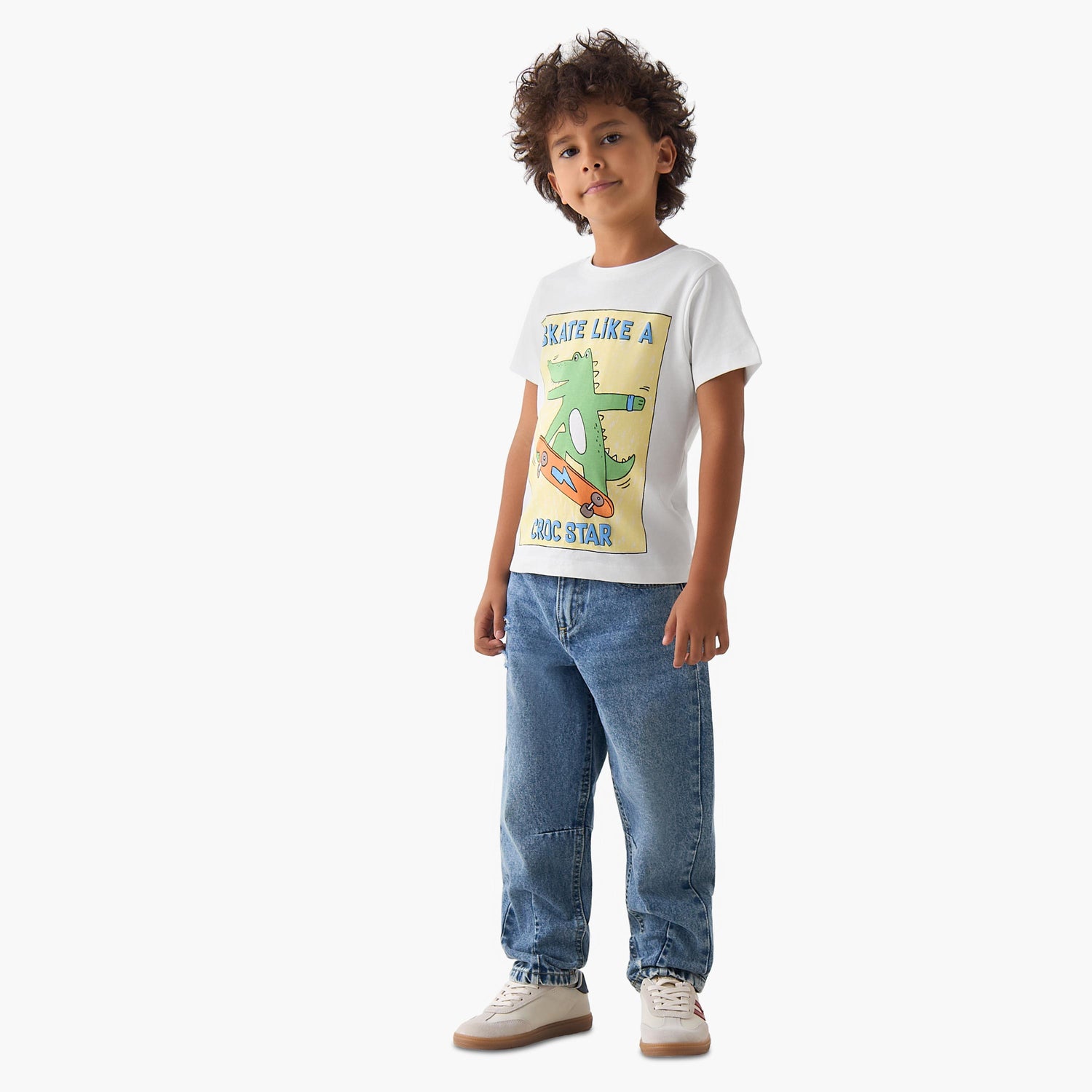 Juniors Crew Neck Short Sleeves T-shirt with Crocodile Graphic Print