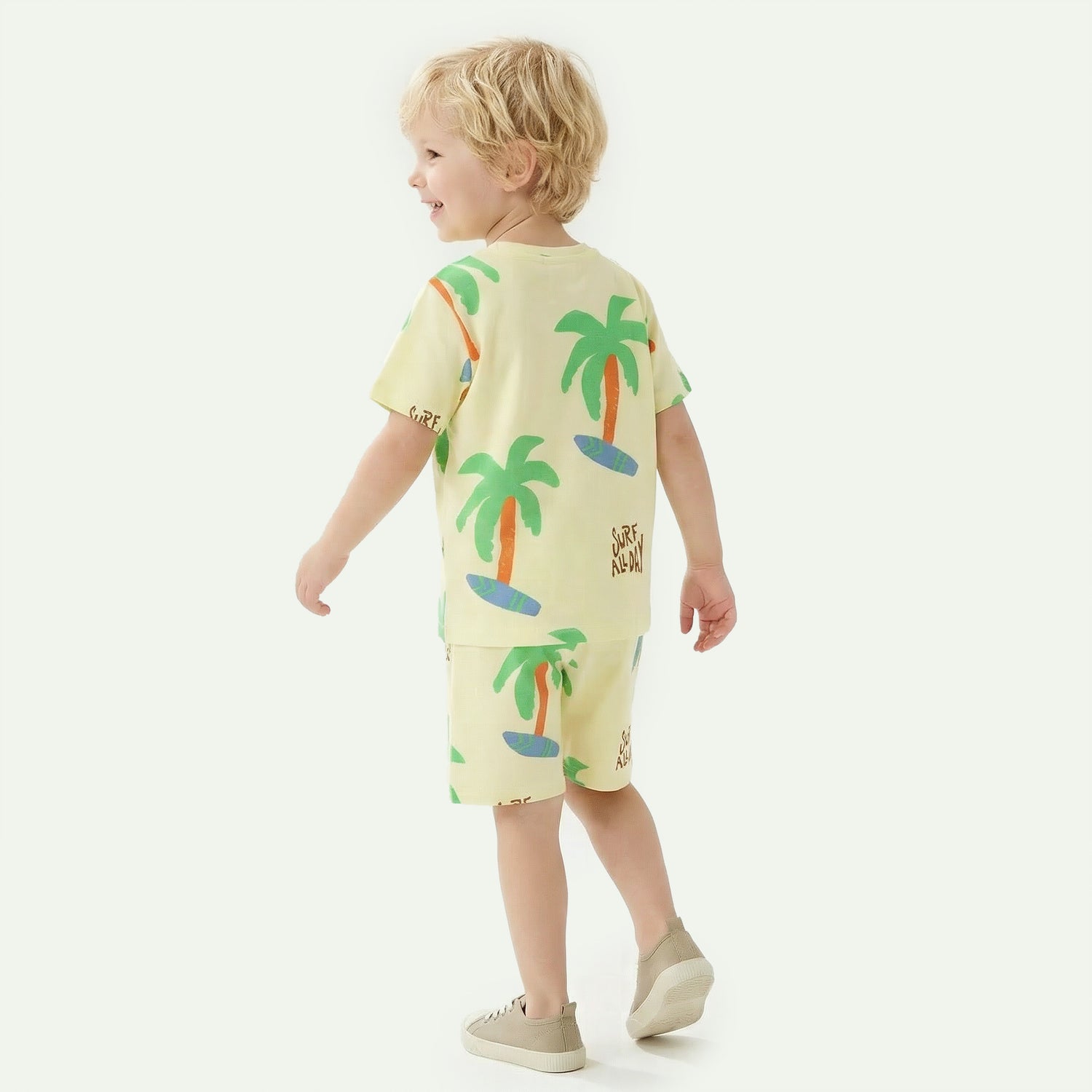 Juniors Crew Neck Short Sleeves T-shirt with Palm Tree Print