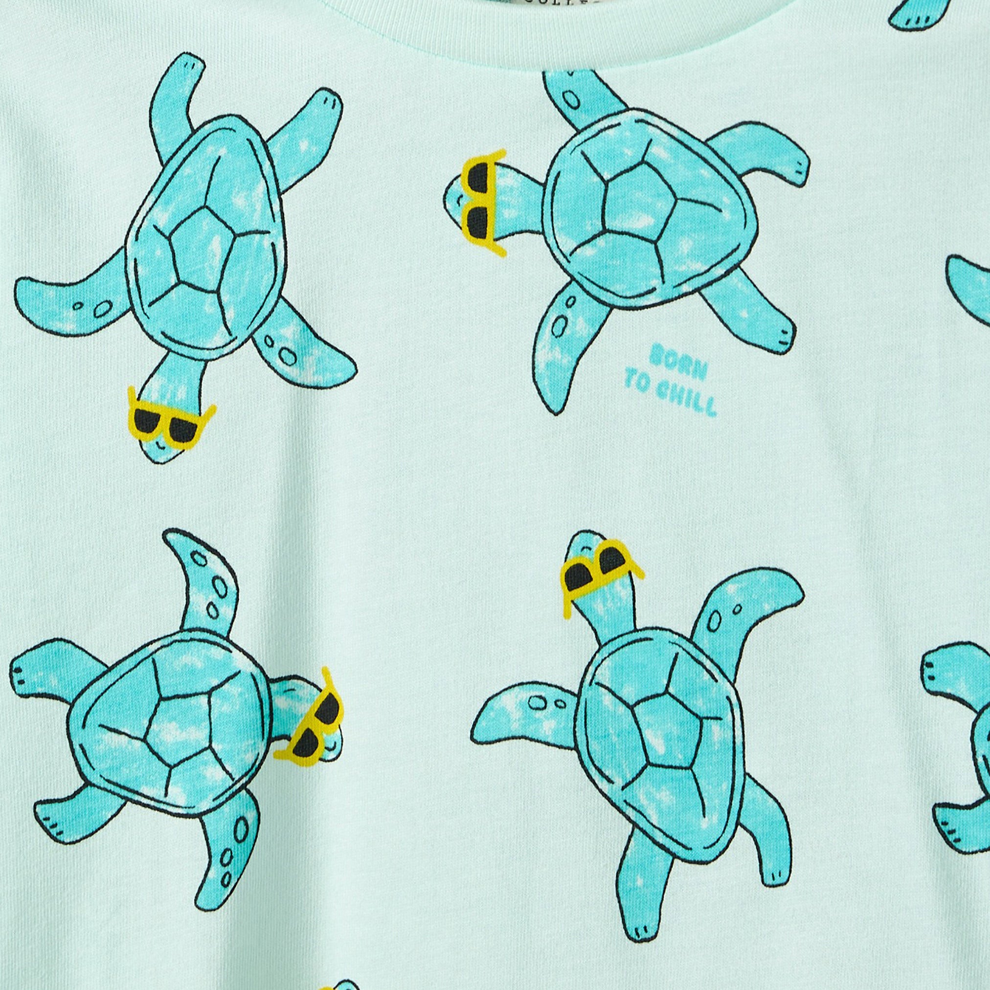 Juniors Crew Neck Short Sleeves T-shirt with Turtle Print
