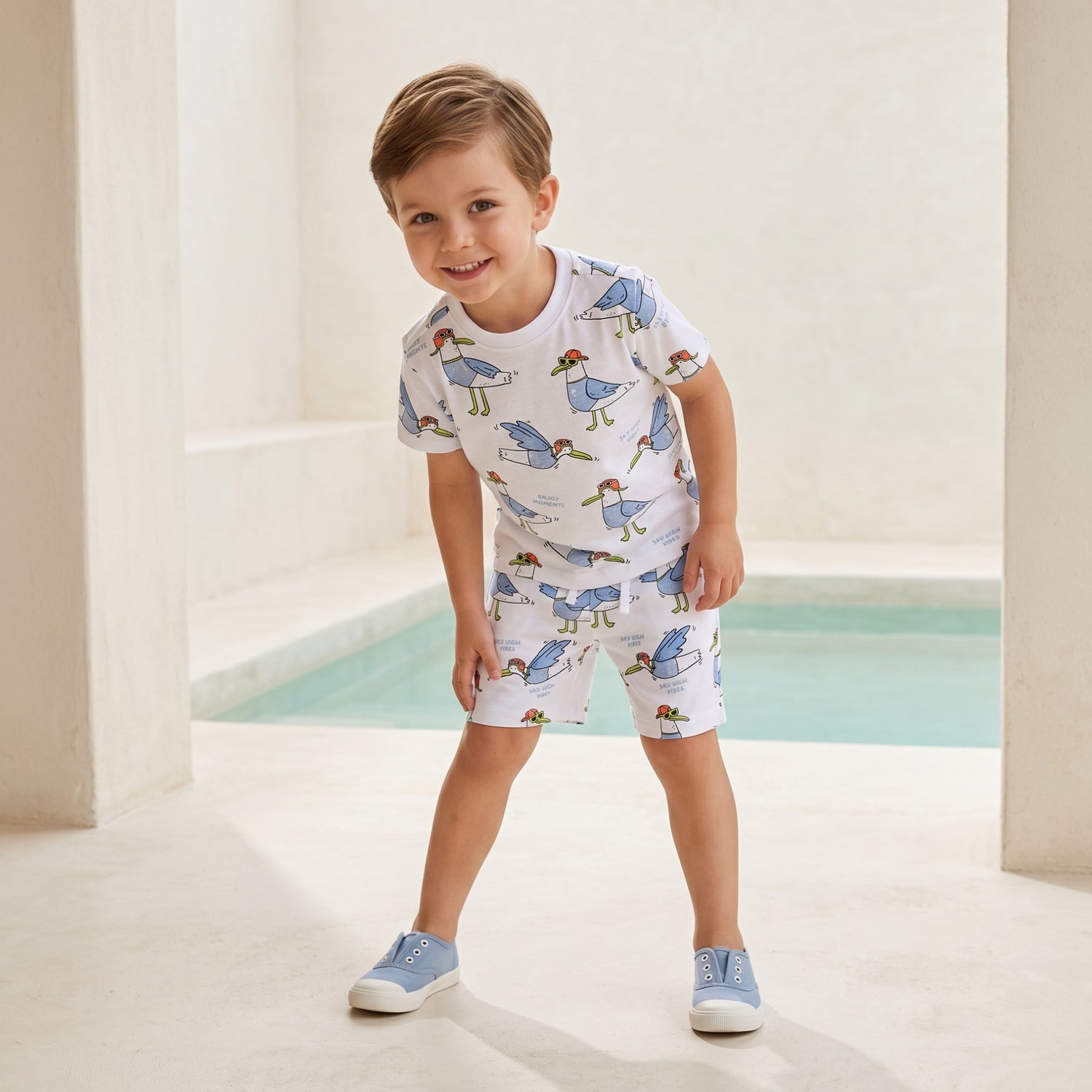 Juniors Crew Neck Short Sleeves T-shirt with Seagull Print