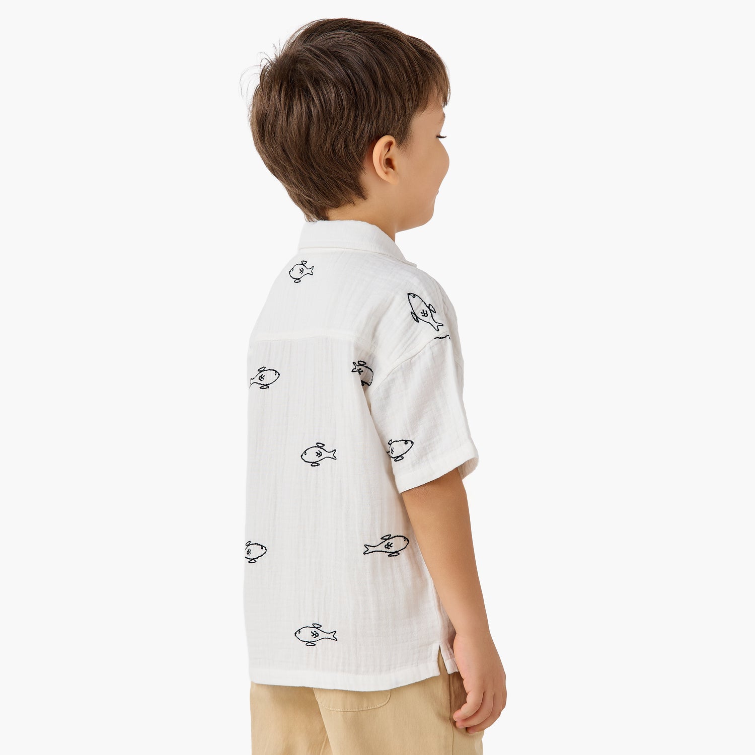 Juniors Short Sleeves Shirt with Fish Embroidery
