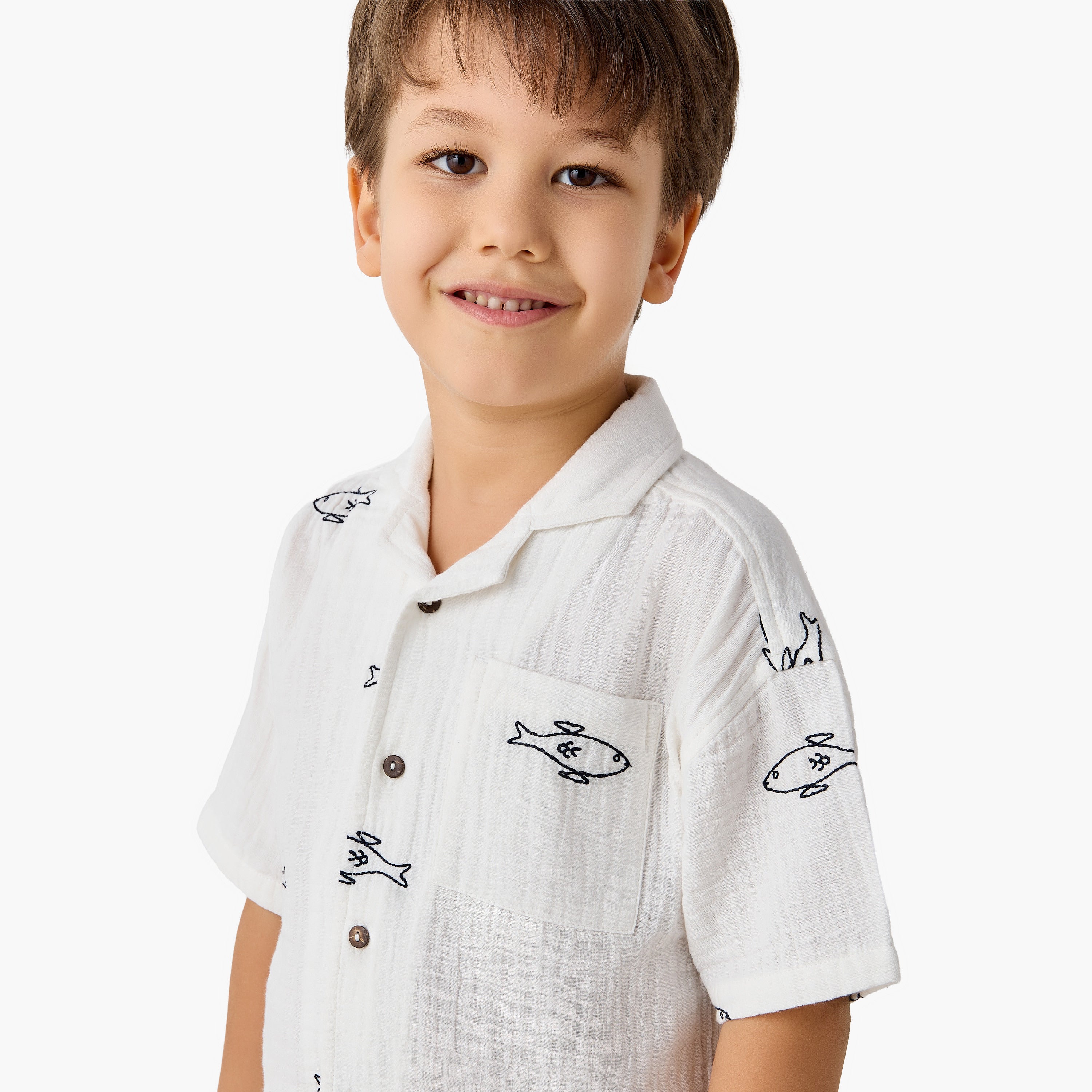 Juniors Short Sleeves Shirt with Fish Embroidery