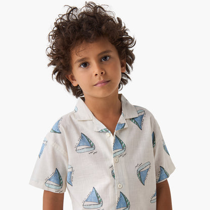 Juniors Short Sleeves Shirt with Sailboat Print