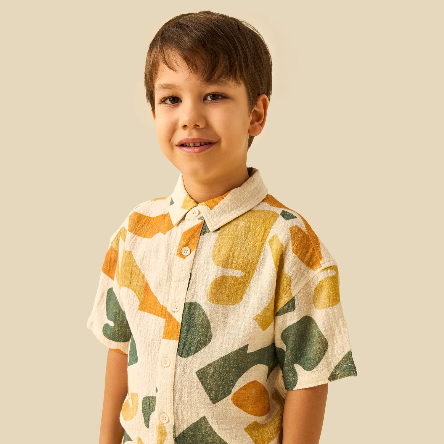 Juniors Short Sleeves Shirt with Print