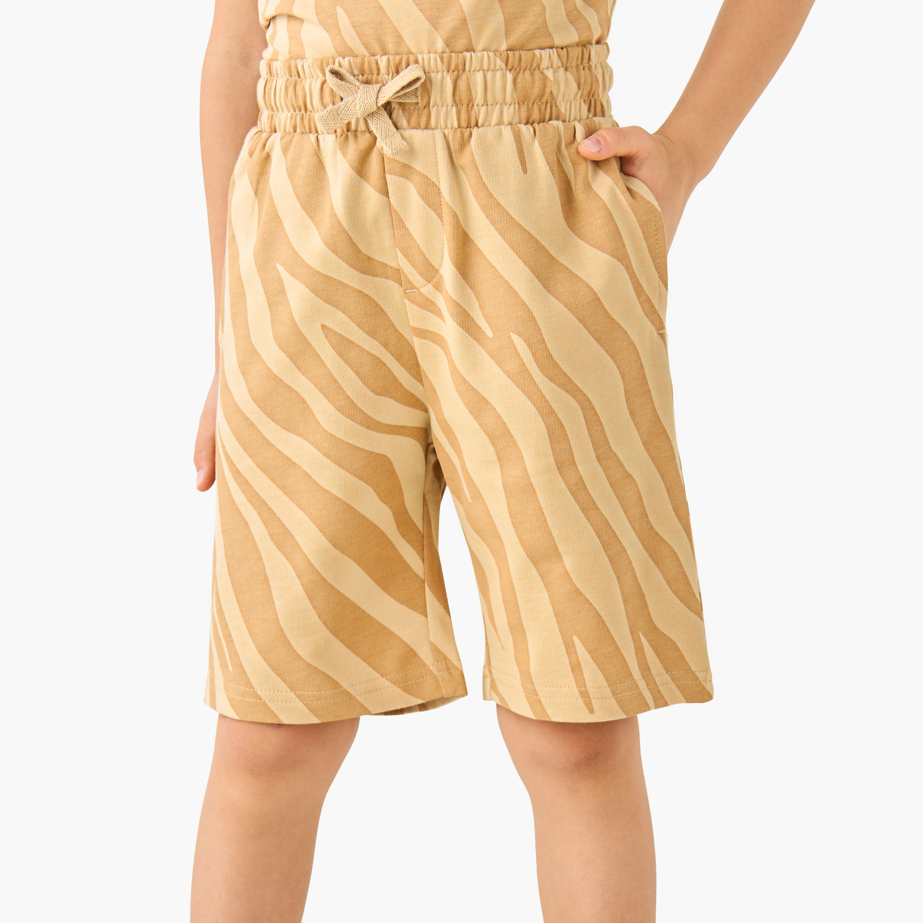 Set of 3 Juniors Crew Neck Short Sleeves T-shirt and Shorts Set with Print