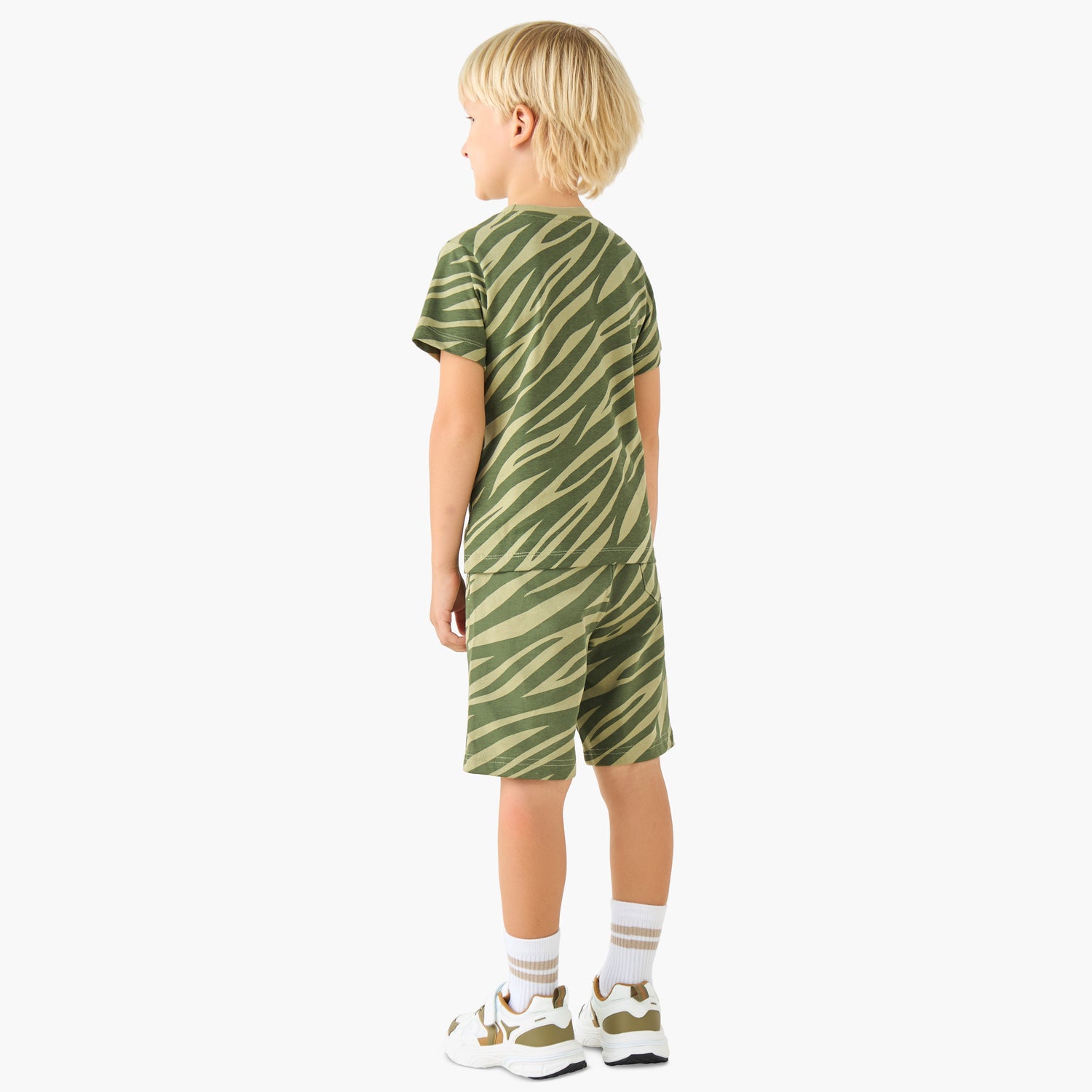 Set of 3 Juniors Crew Neck Short Sleeves T-shirt and Shorts Set with Print