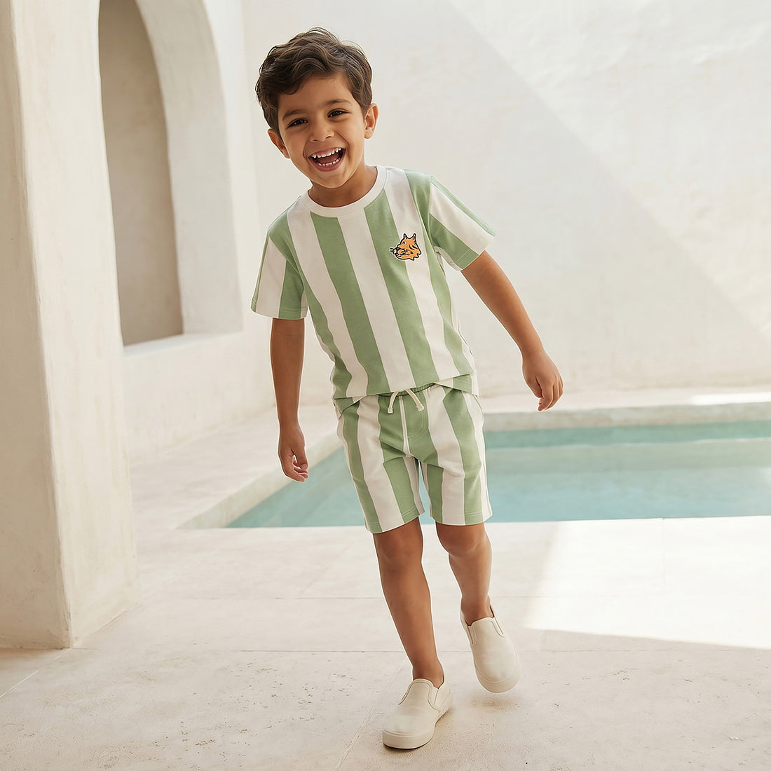 Juniors Crew Neck T-shirt and Shorts Set with Stripes - Green / 4-5 yrs