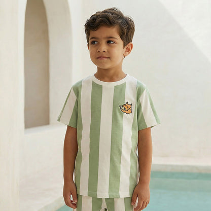Juniors Crew Neck T-shirt and Shorts Set with Stripes