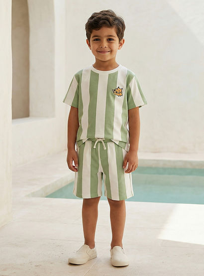 Juniors Crew Neck T-shirt and Shorts Set with Stripes-boys-clothing-setsandcoords-image-7