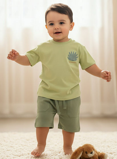 Juniors Crew Neck Short Sleeves T-shirt and Shorts Set with Embroidery-boys-clothing-setsandcoords-image-1