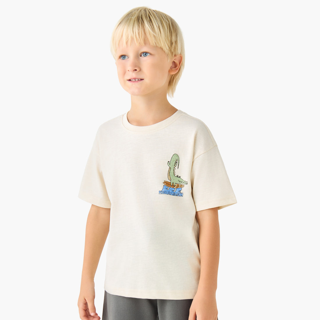 Juniors Crew Neck Short Sleeves T-shirt and Shorts Set with Drawstring Closure