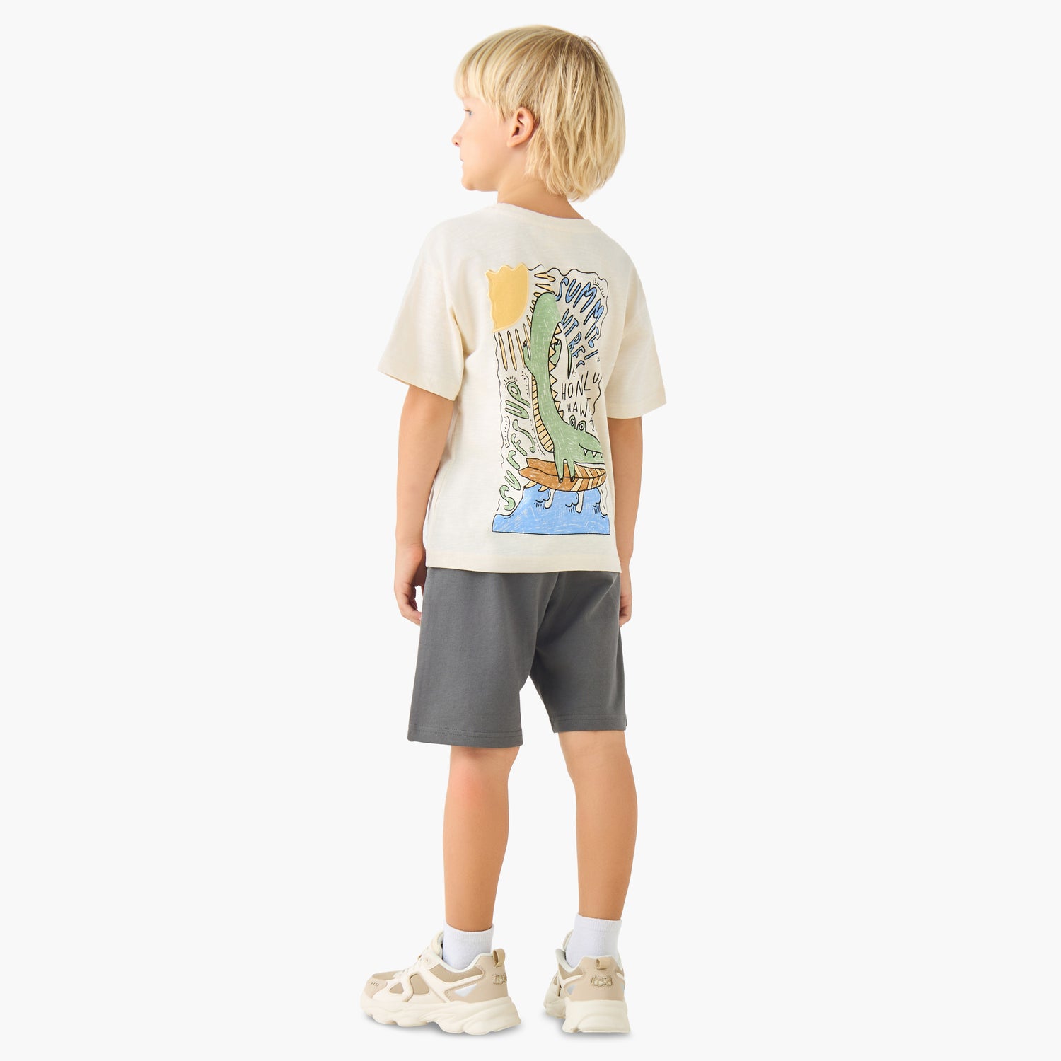 Juniors Crew Neck Short Sleeves T-shirt and Shorts Set with Drawstring Closure