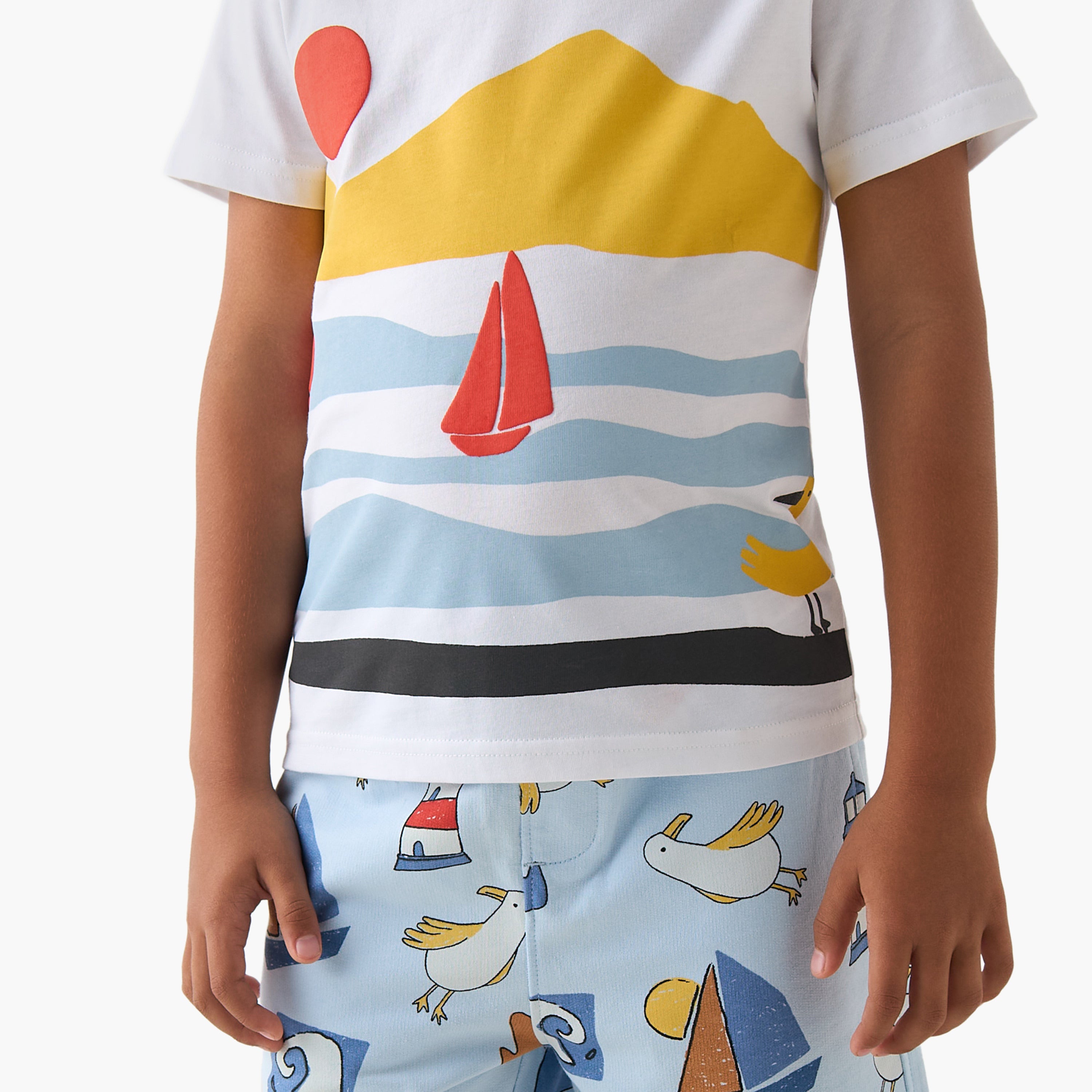 Set of 3 Juniors Crew Neck Short Sleeves T-shirt and Shorts Set with Graphic Print