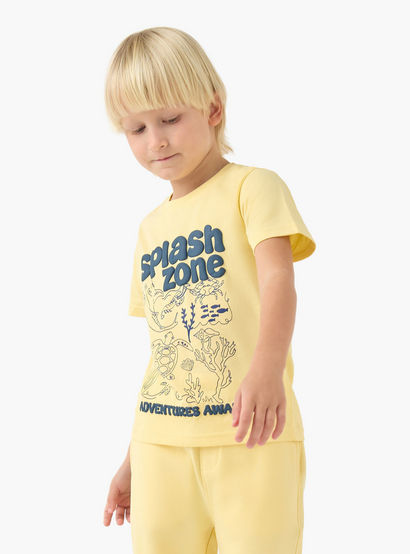 Set of 3 Juniors Crew Neck Short Sleeve T-shirt and Shorts Set with Drawstring Closure-boys-clothing-setsandcoords-image-5